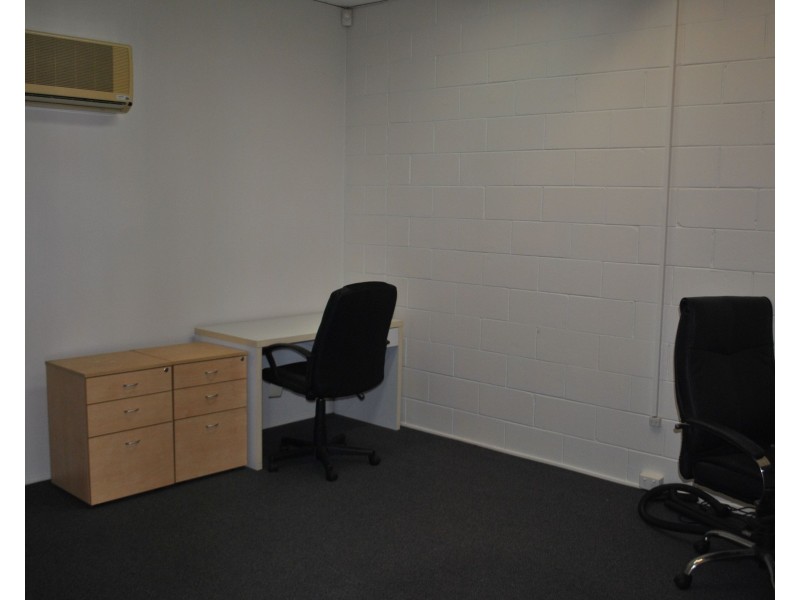 Unit 1/8 Paxton Street, Springwood QLD 4127