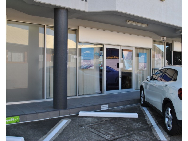 Suite 4/3368 Pacific Highway, Springwood QLD 4127