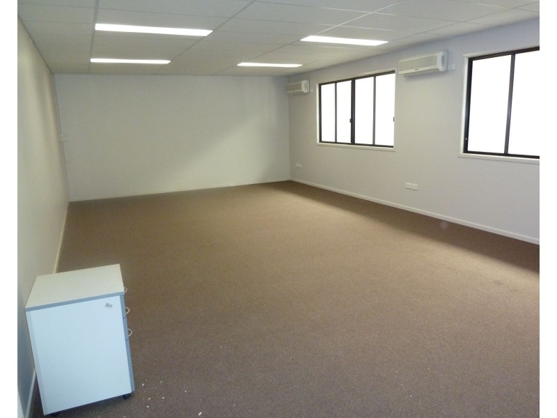 8/16-18 Riverland Drive, Loganholme QLD 4129