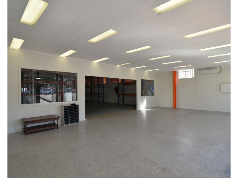 3325 Logan Road, Slacks Creek QLD 4127