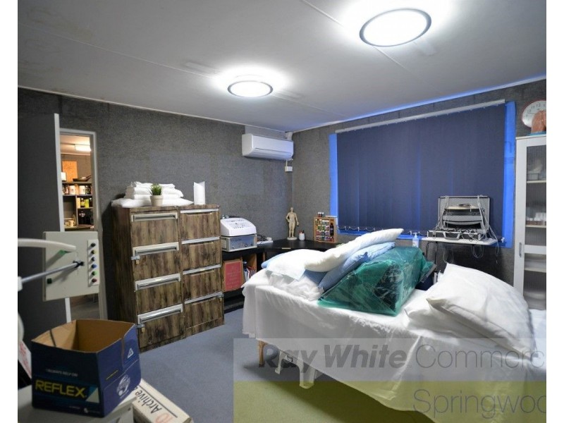 1/207 Queens Road, Kingston QLD 4114