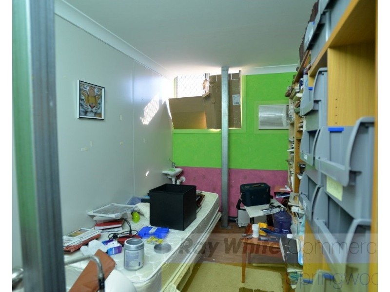 1/207 Queens Road, Kingston QLD 4114