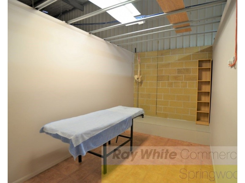 1A/207 Queens Road, Kingston QLD 4114