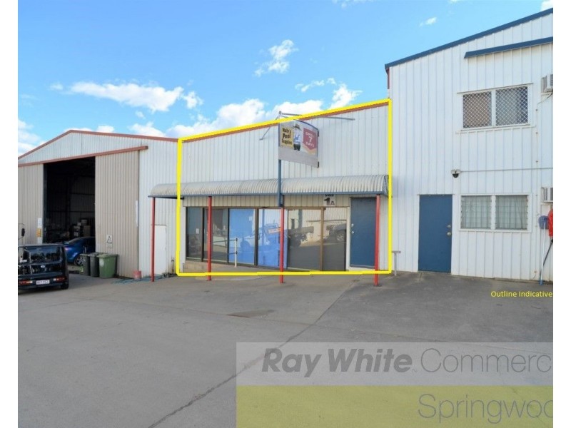 1A/207 Queens Road, Kingston QLD 4114