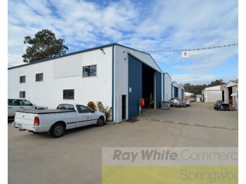 4/207 Queens Road, Kingston QLD 4114
