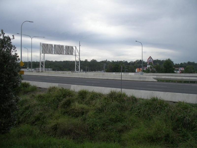 Unit 8/2 Central Court, Hillcrest QLD 4118