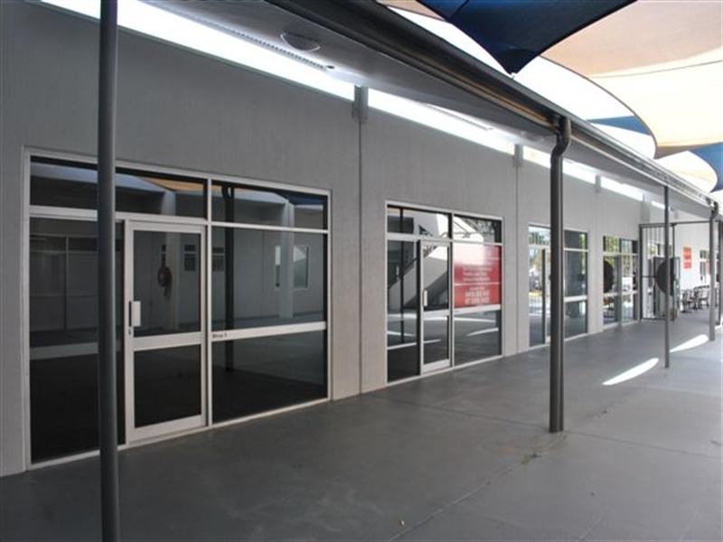 5,6,7/3 Dennis Road, Springwood QLD 4127