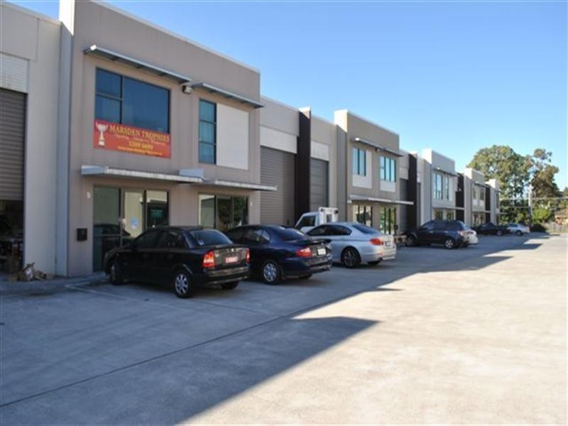 8/172 North Road, Woodridge QLD 4114