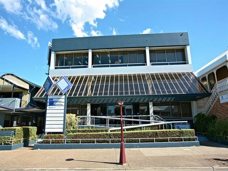 57 Old Cleveland Road, Greenslopes QLD 4120