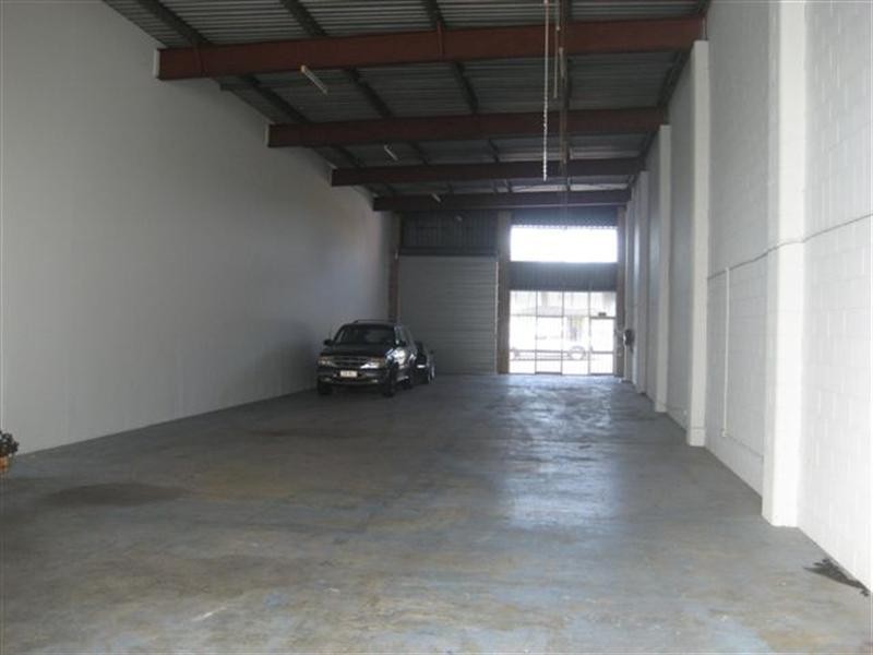 S3333 Pacific Highway, Slacks Creek QLD 4127