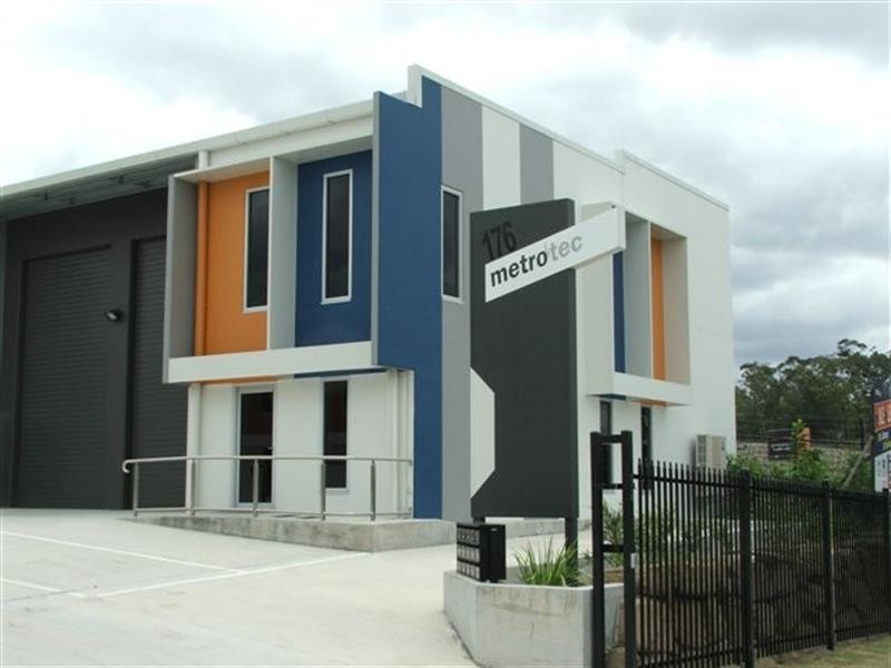 Seventeen Mile Rocks QLD 4073