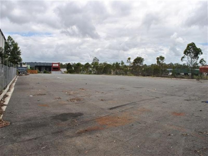 38-40 Meakin Road, Meadowbrook QLD 4131