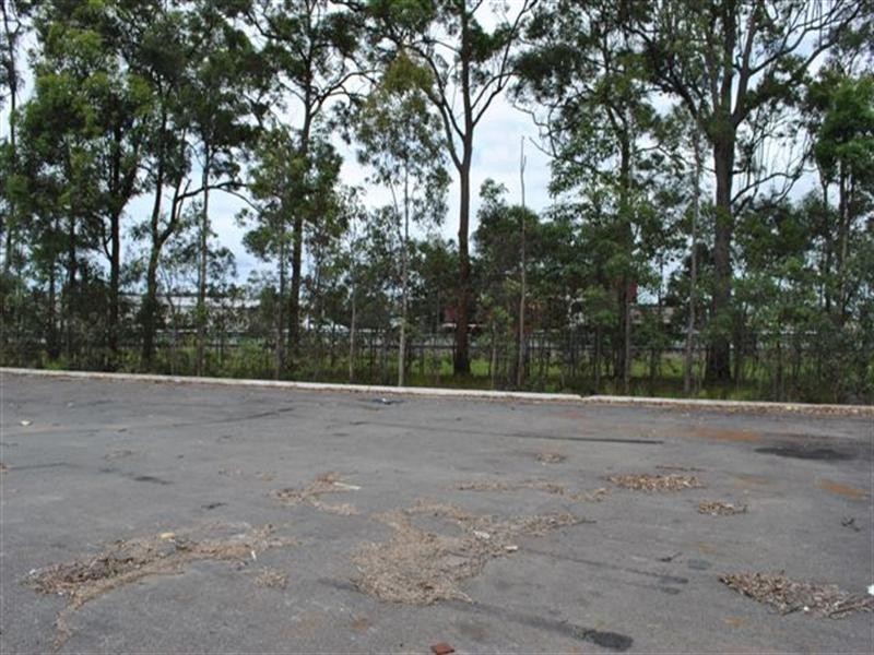 38-40 Meakin Road, Meadowbrook QLD 4131