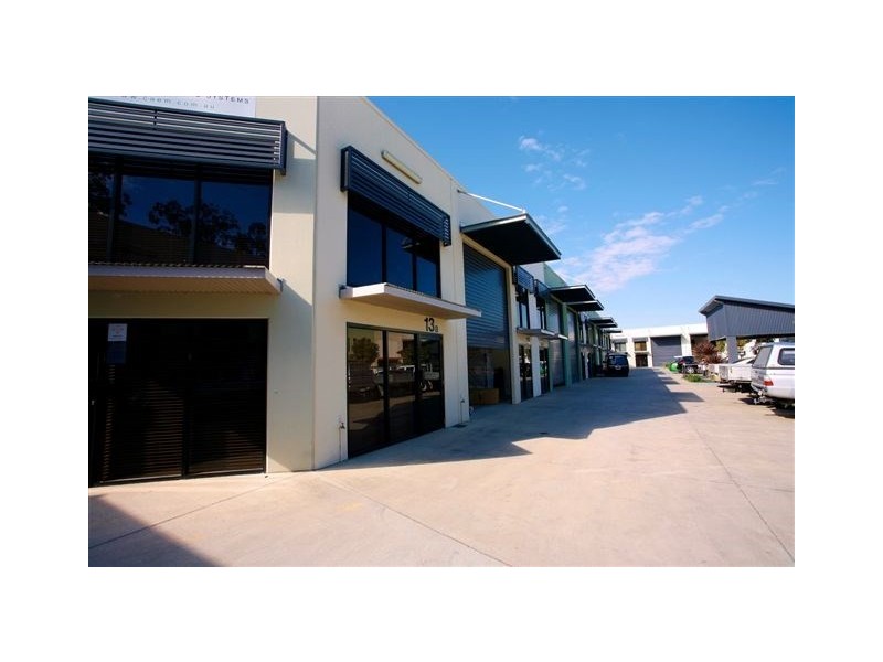 13+13A/33 Meakin Road, Meadowbrook QLD 4131