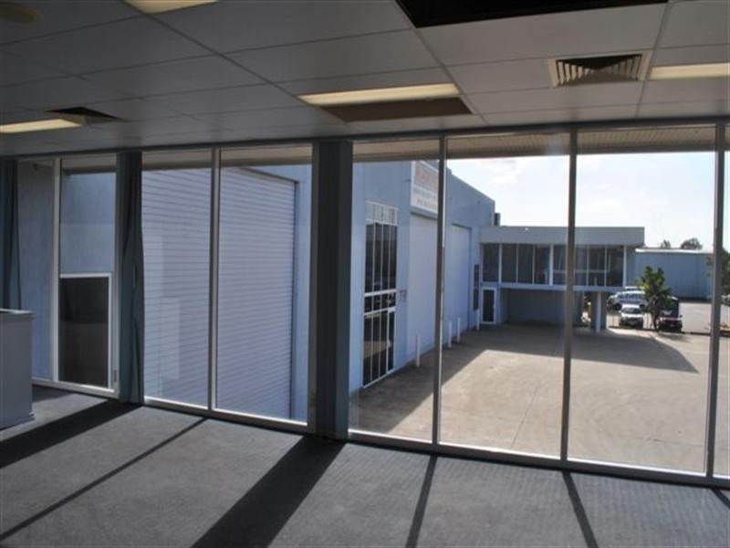 719 Boundary Road, Coopers Plains QLD 4108