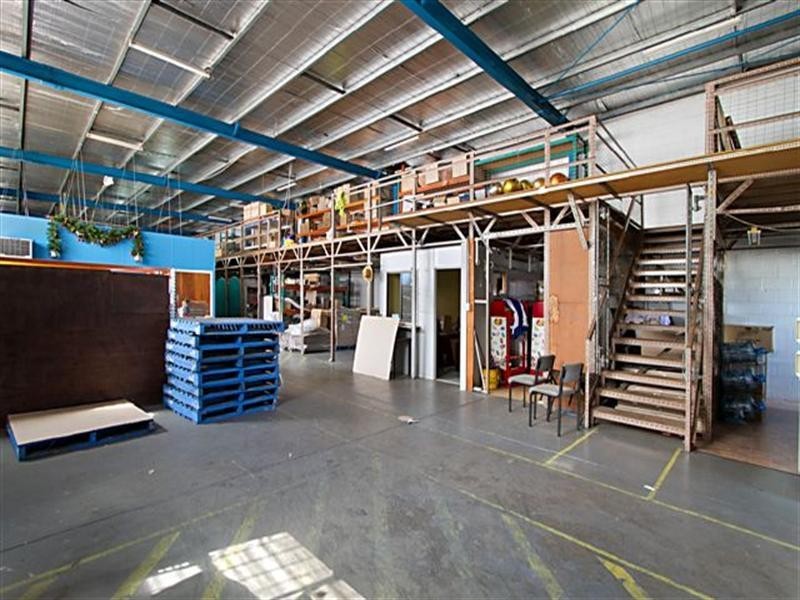3325 Logan Road, Slacks Creek QLD 4127