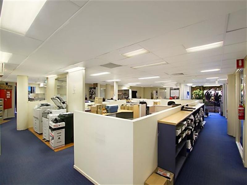 3 Westmoreland Boulevard, Springwood QLD 4127