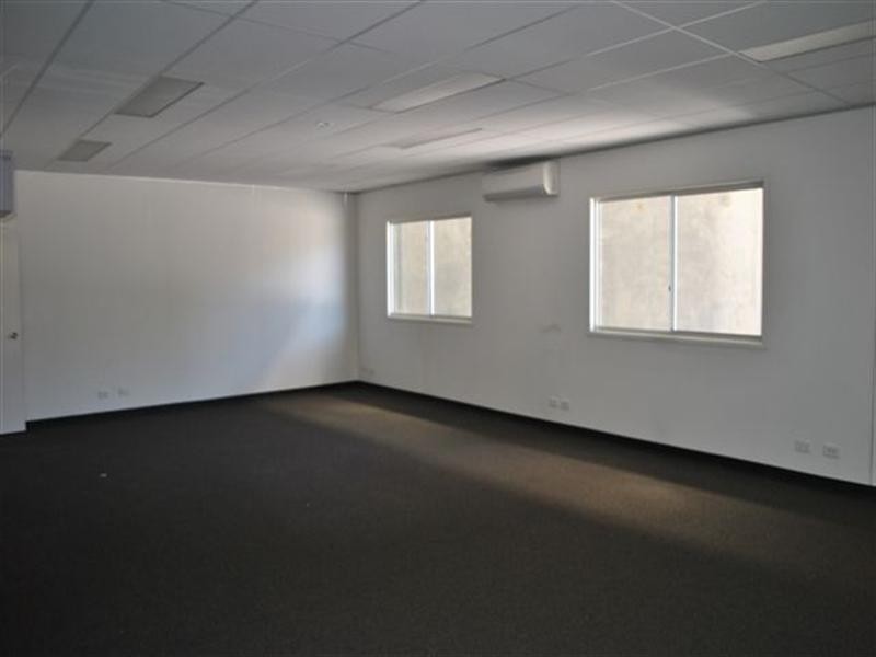 Lot 7/3-19 University Drive, Meadowbrook QLD 4131