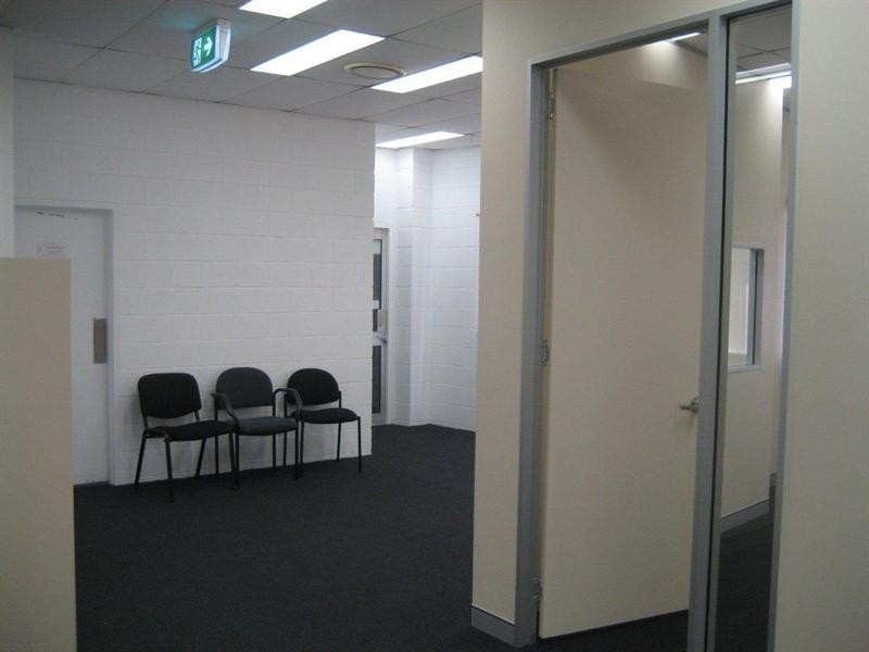 7 Station Road, Logan Central QLD 4114