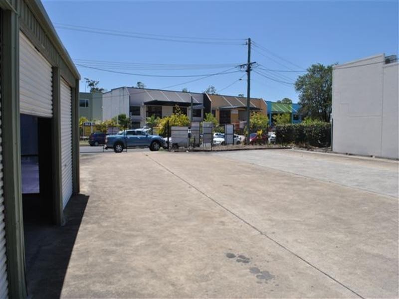 38-40 Nealdon Drive, Meadowbrook QLD 4131