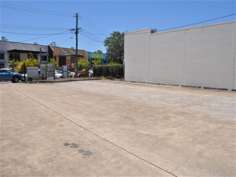 38-40 Nealdon Drive, Meadowbrook QLD 4131