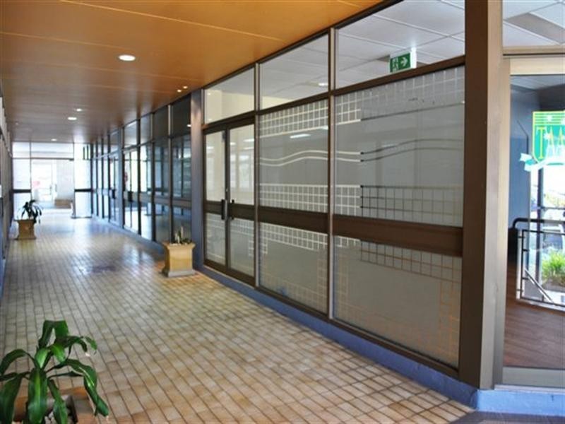 3360/L9 Pacific Highway, Springwood QLD 4127
