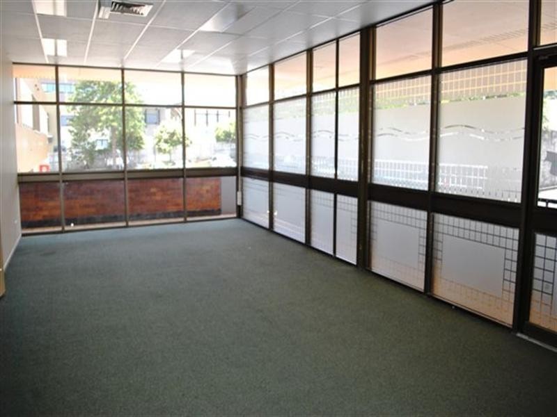 3360/L9 Pacific Highway, Springwood QLD 4127