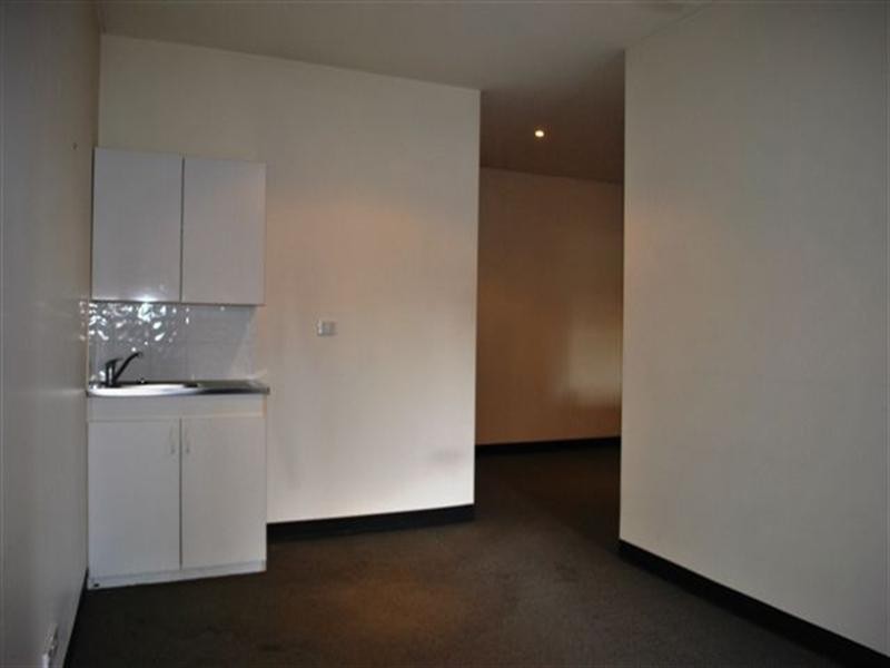 9A/3352 Pacific Highway, Springwood QLD 4127