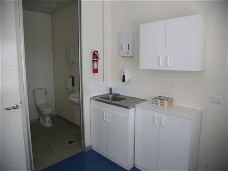 3B/3352 Pacific Highway, Springwood QLD 4127