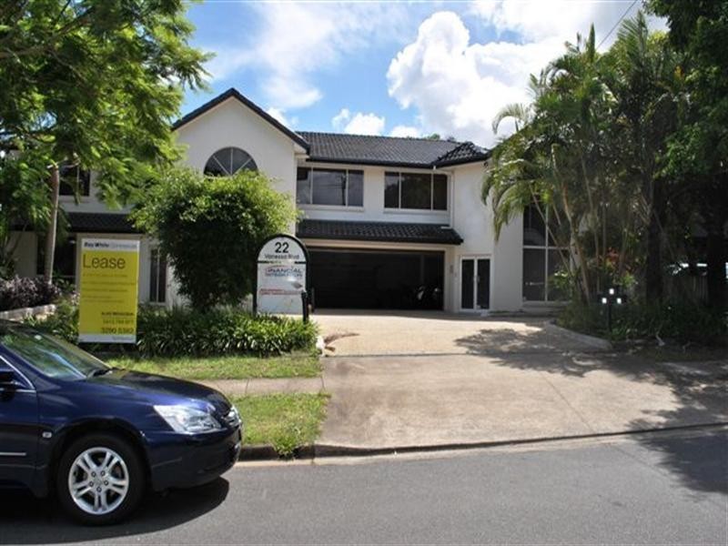 2/22 Vanessa Boulevard, Springwood QLD 4127