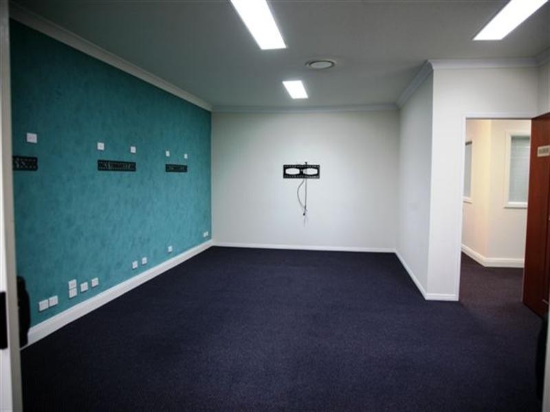 2/22 Vanessa Boulevard, Springwood QLD 4127