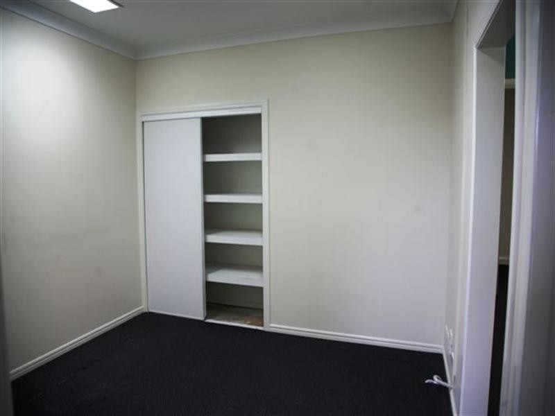 2/22 Vanessa Boulevard, Springwood QLD 4127