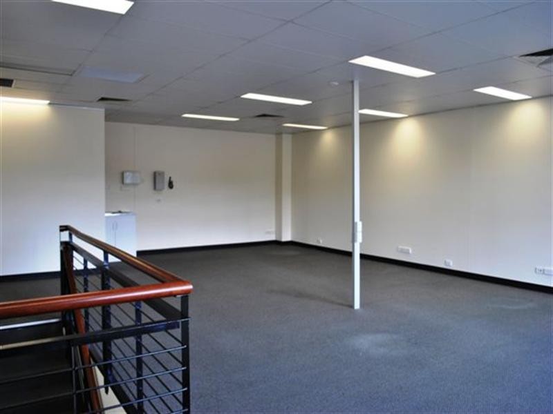 9A+9B/3352 Pacific Highway, Springwood QLD 4127