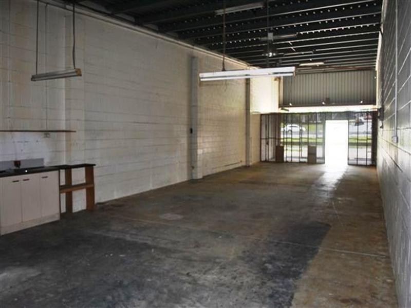 3287 Logan Road, Underwood QLD 4119