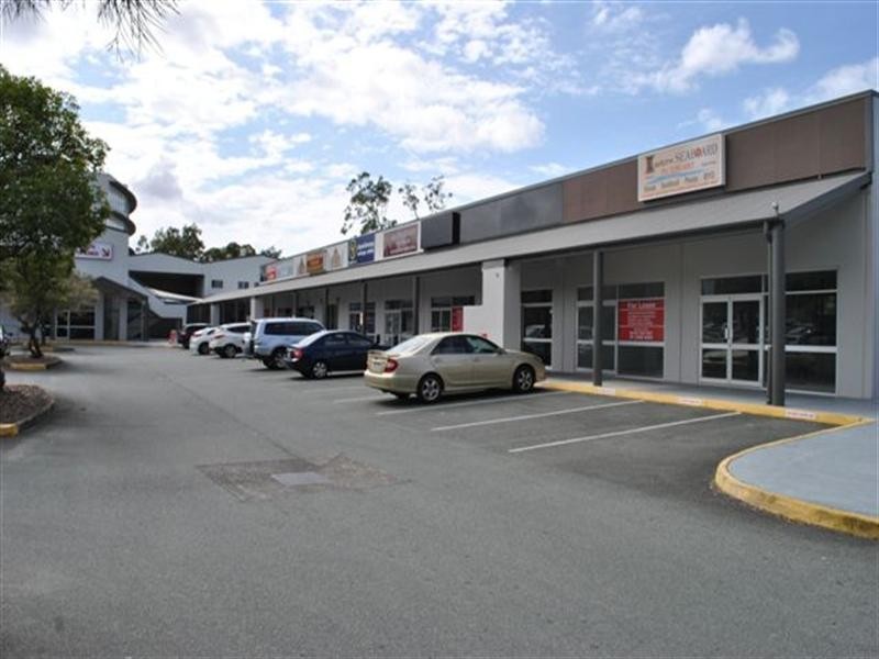 14+15/3 Dennis Road, Springwood QLD 4127