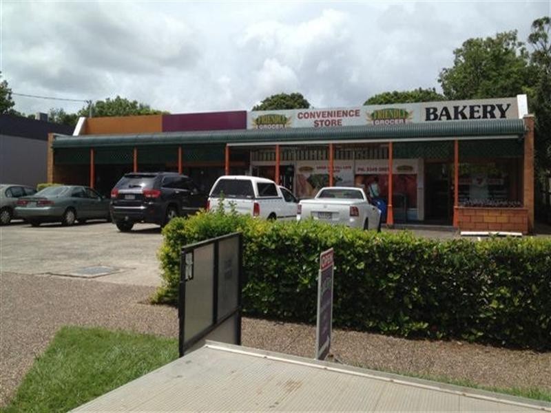 99 Seville Road, Holland Park QLD 4121