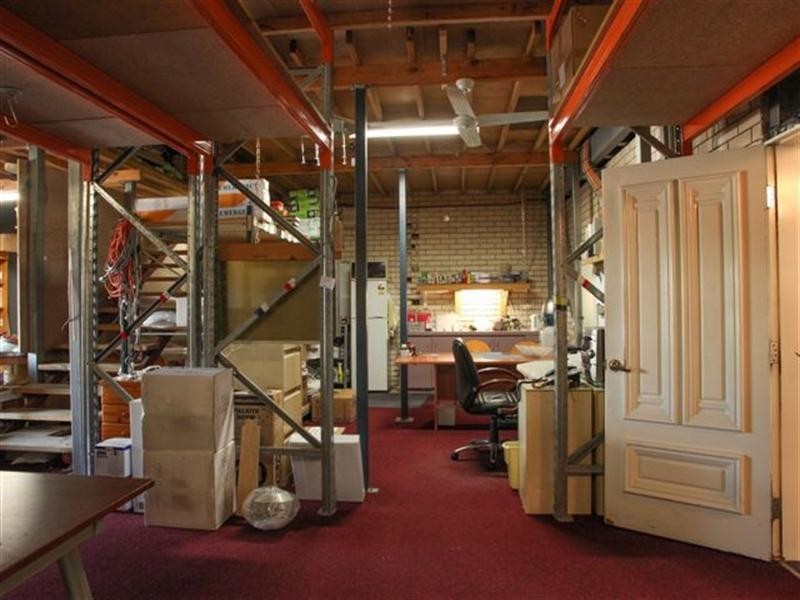 3894 Pacific Highway, Loganholme QLD 4129