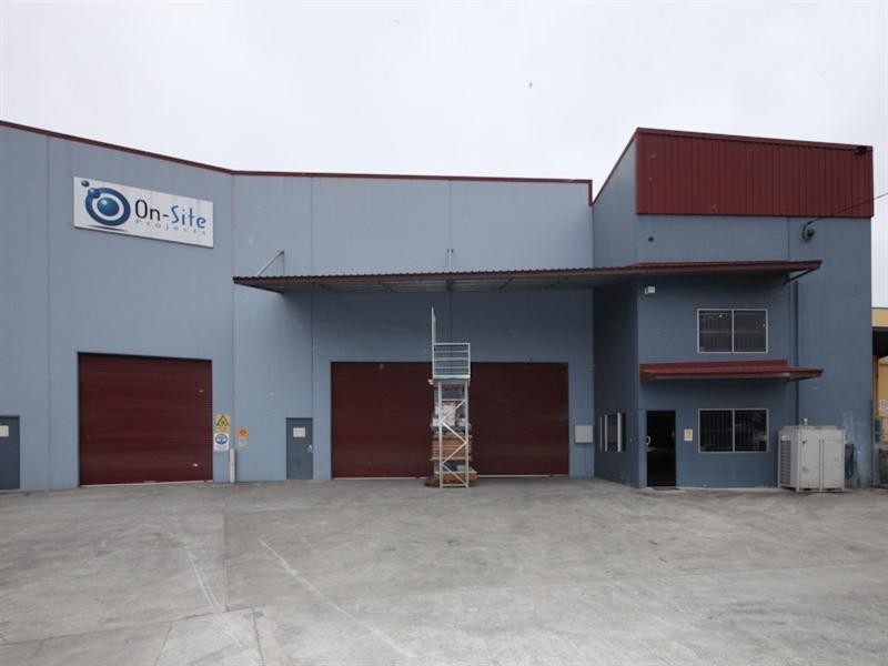 42-44 Nealdon Drive, Meadowbrook QLD 4131