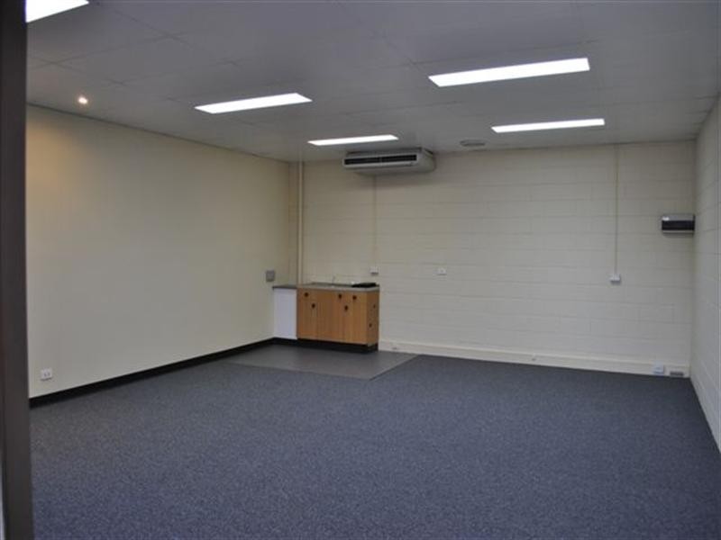 L8 U10/29 Logan River Road, Beenleigh QLD 4207