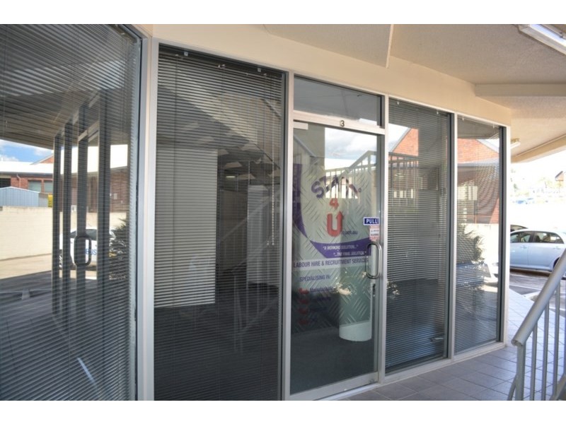6+7/3368 Pacific Highway, Springwood QLD 4127
