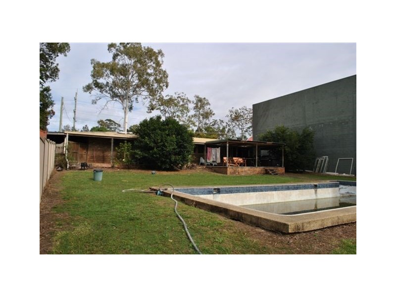 3976 Pacific Highway, Loganholme QLD 4129