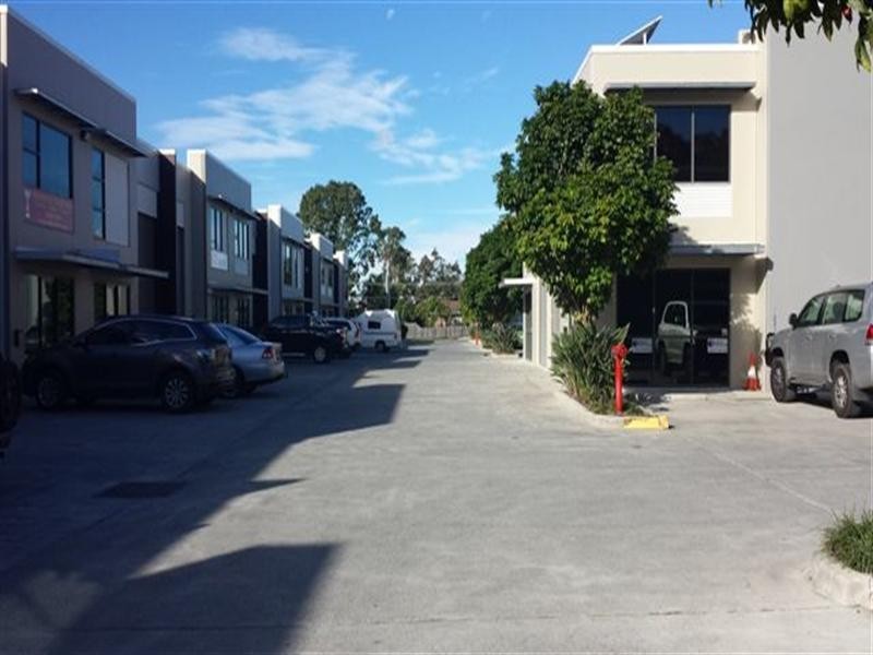 18/172 North Road, Woodridge QLD 4114