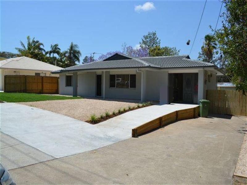 27 Vanessa Boulevard, Springwood QLD 4127