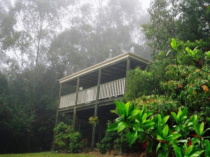 Maleny QLD 4552