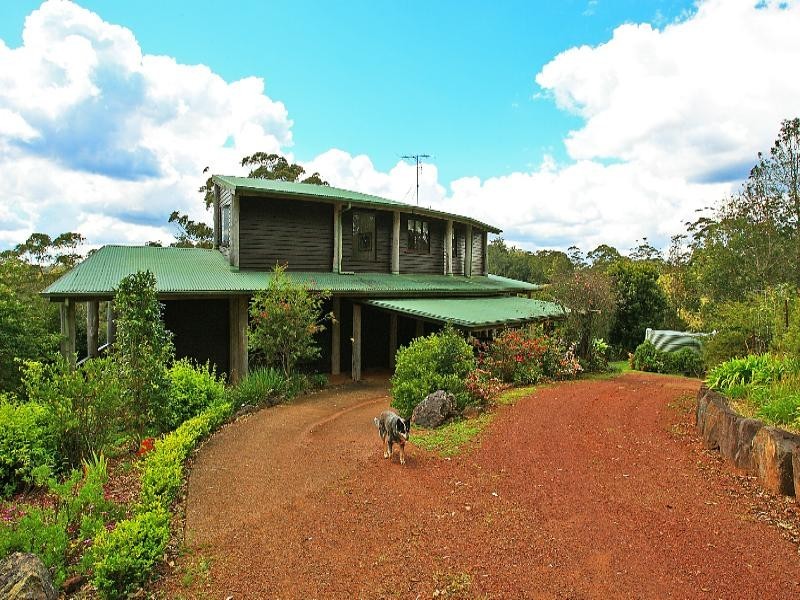 Maleny QLD 4552