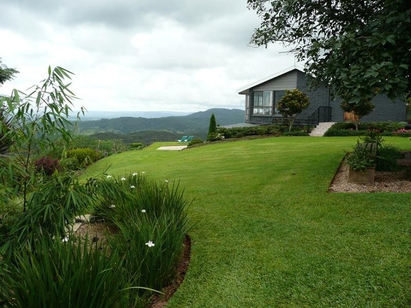 Maleny QLD 4552