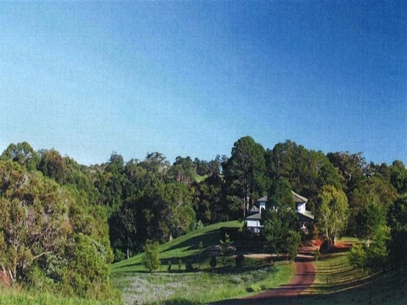 32 Gaden Road, Montville QLD 4560