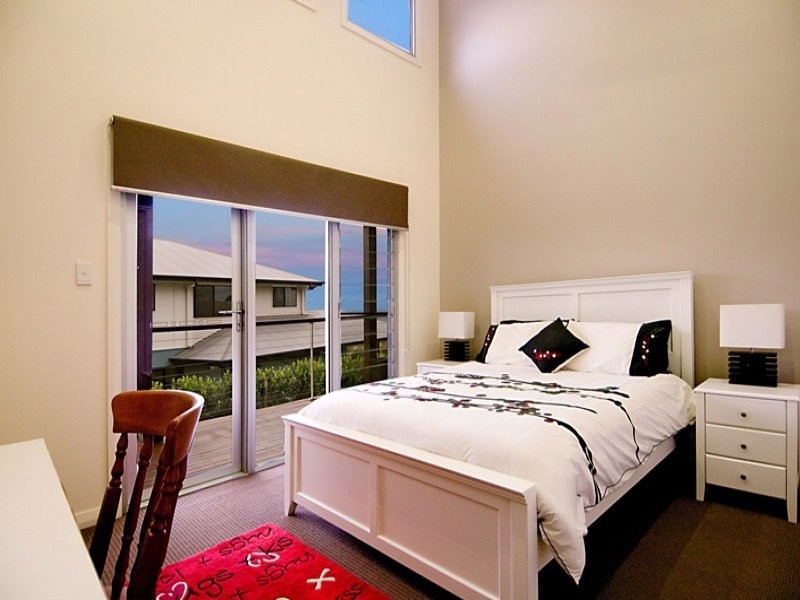 2 Curlew Court, Maleny QLD 4552