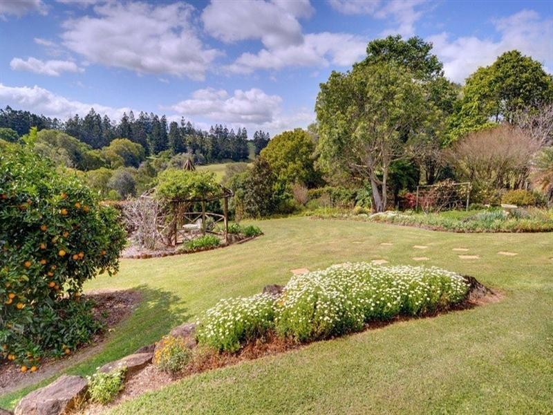 162 Ruddle Drive, Maleny QLD 4552