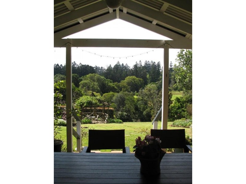 162 Ruddle Drive, Maleny QLD 4552